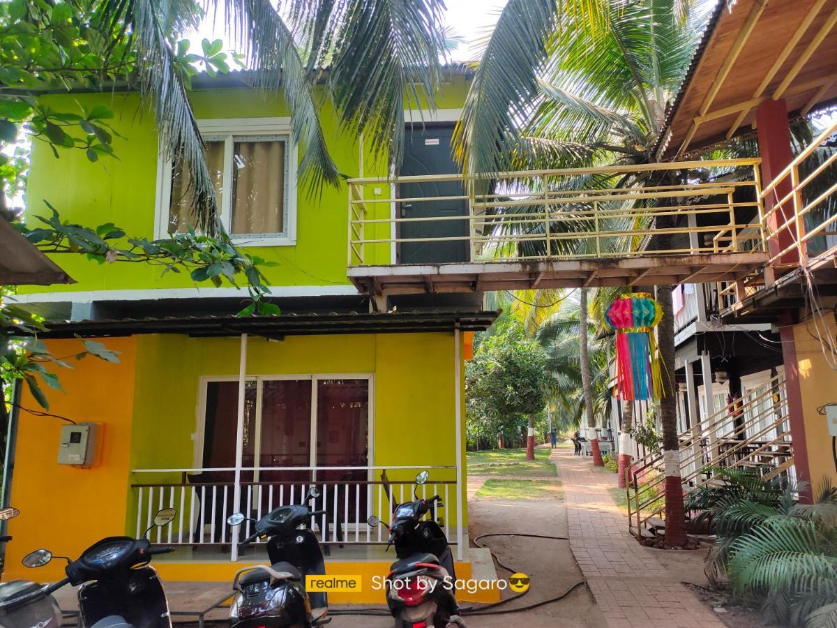 Casa Seaesta Beach Cottages And Suites Arambol Exterior photo